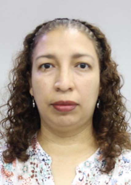Geraldine Alicia Llumpo Arauco de Gonzales, fotografía registrada en su hoja de vida ante el JNE