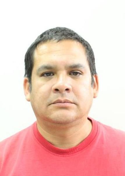 Johan Allen Vasquez Quispe, fotografía registrada en su hoja de vida ante el JNE