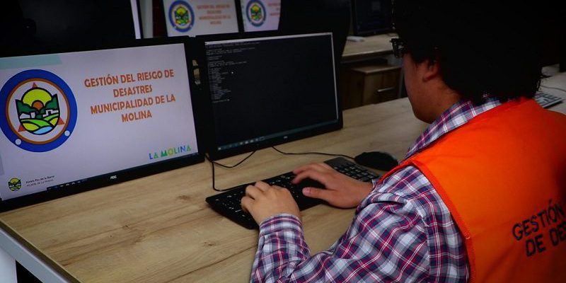 Fotografía publicada por la Municipalidad de La Molina con el comunicado "Centro de Operaciones de Emergencia y almacén de ayuda humanitaria"