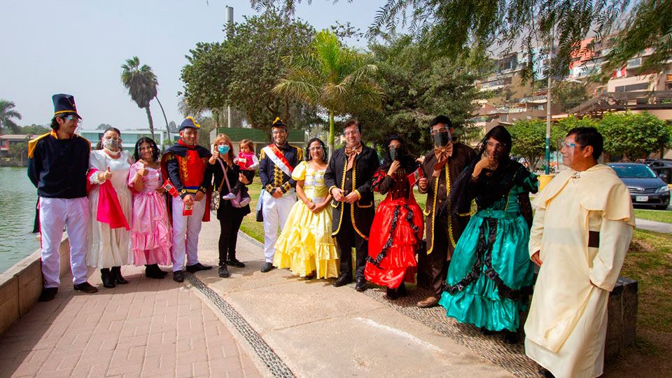 Fotografía publicada por la Municipalidad de La Molina con el comunicado "Municipalidad de La Molina realiza feria cultural por el Bicentenario del Perú"