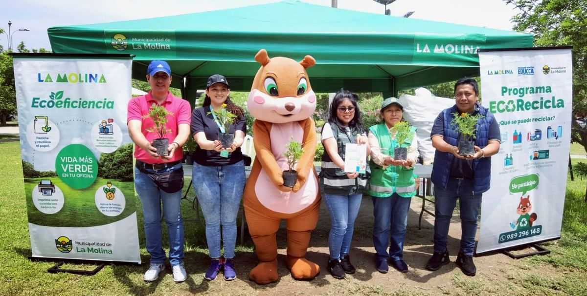Fotografía publicada por la Municipalidad de La Molina con el comunicado "Municipalidad de La Molina continúa con campañas de reciclaje y recuperación pai"