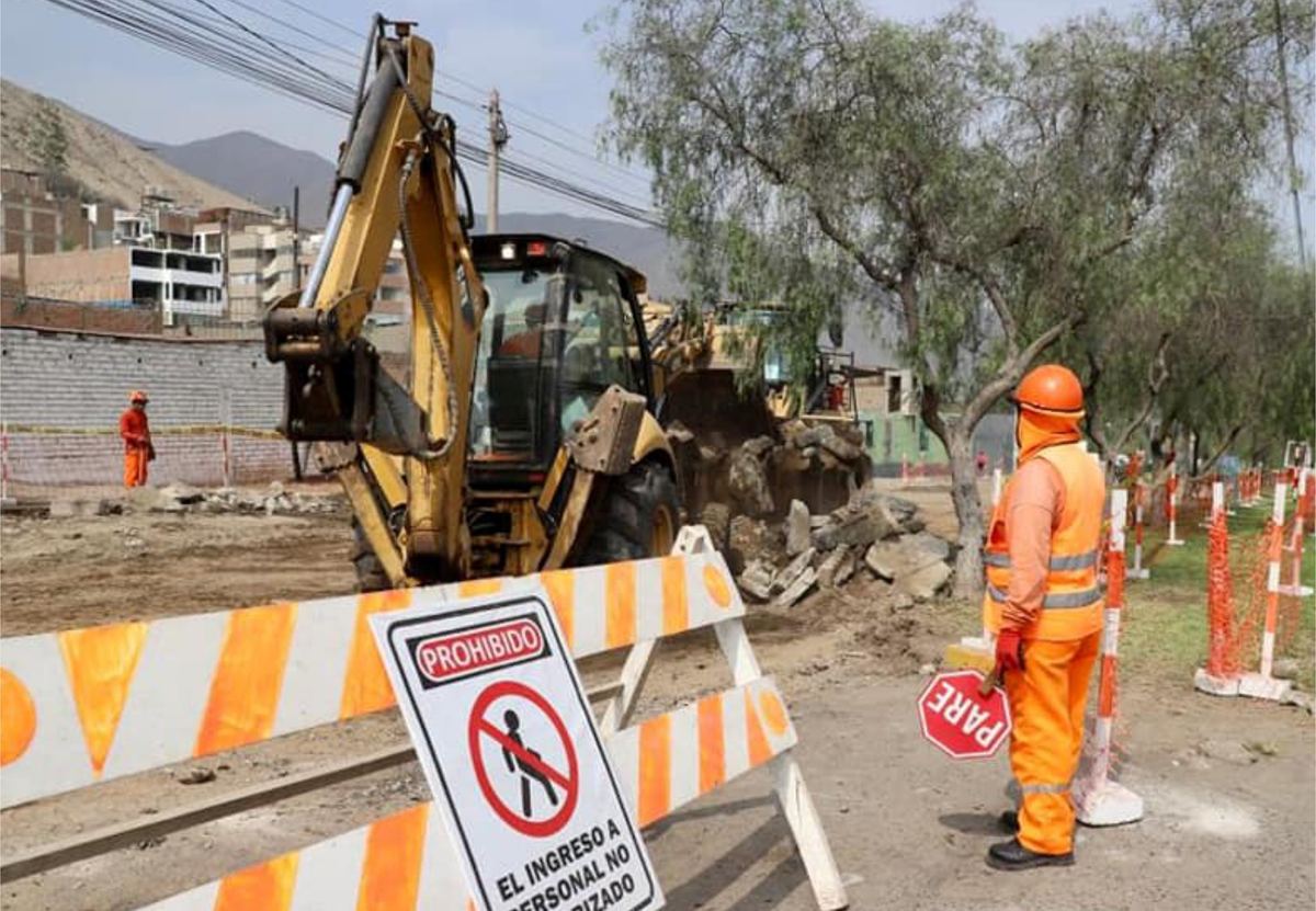 Fotografía publicada por la Municipalidad de La Molina con el comunicado "Comunicado: Obras en la Av. La Molina"