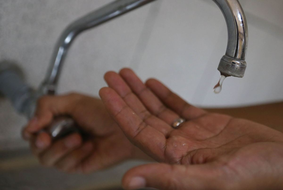 Fotografía publicada por la Municipalidad de La Molina con el comunicado "Corte del suministro de agua en La Molina se inicia este viernes a las 8 de la m"