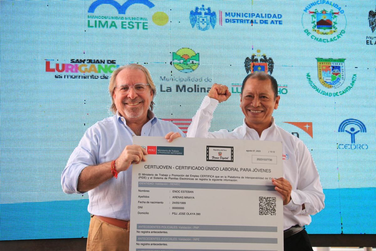 Fotografía publicada por la Municipalidad de La Molina con el comunicado "DIEGO UCEDA, ALCALDE DE LA MOLINA, DESTACO UNIÓN ENTRE EL GOBIERNO NACIONAL Y EL"