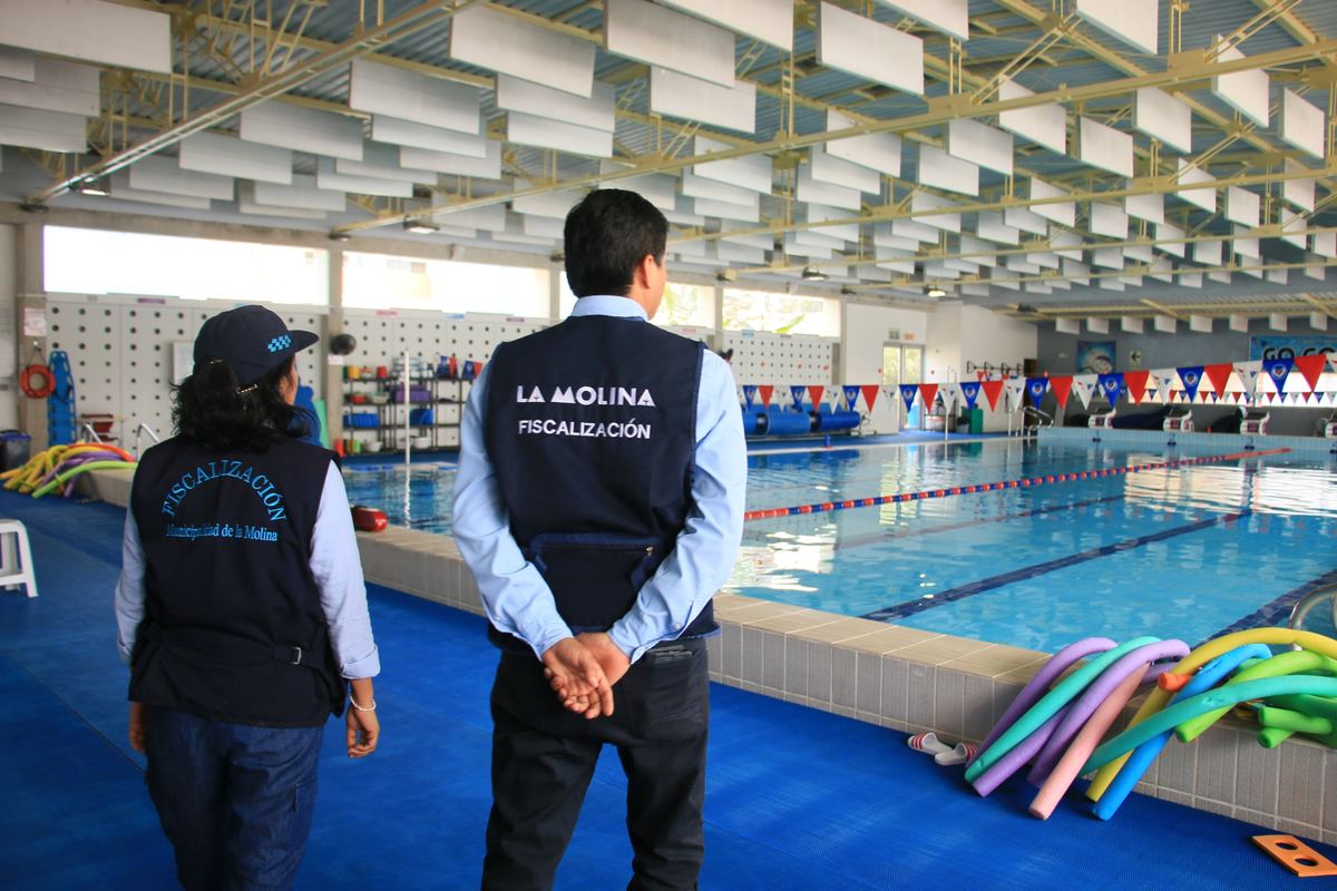 Fotografía publicada por la Municipalidad de La Molina con el comunicado "En La Molina las piscinas de uso colectivo se ponen en “forma”"