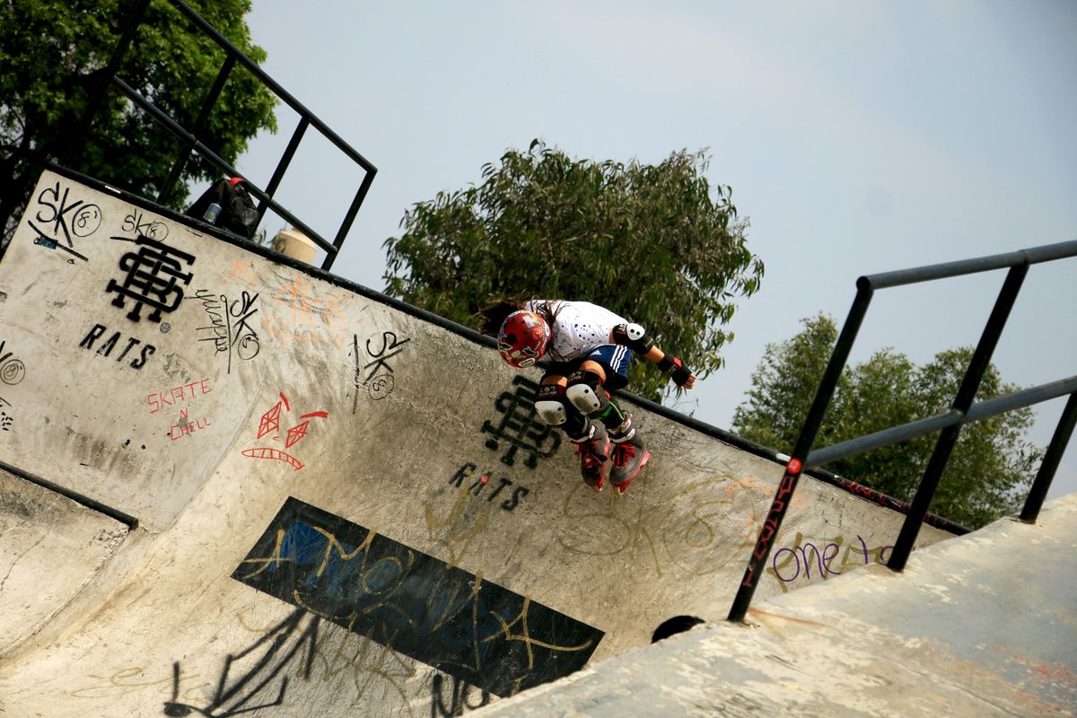 Fotografía publicada por la Municipalidad de La Molina con el comunicado "Moli Urbano II: Regresó al skatepark de la Urb. Matazango"