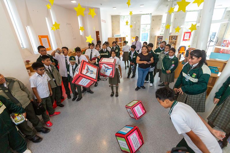 Fotografía publicada por la Municipalidad de La Molina con el comunicado "BIBLIOTECA MUNICIPAL INICIÓ SEMANA DE ANIVERSARIO CON DIFERENTES ACTIVIDADES"
