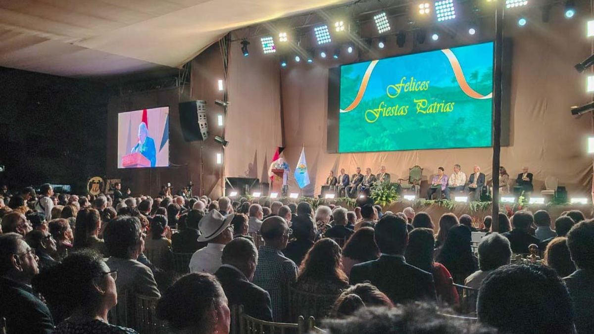 Fotografía publicada por la Municipalidad de La Molina con el comunicado "CON MISA Y TE DEUM, Y SESIÓN SOLEMNE LA MOLINA CELEBRARÁ ANIVERSARIO PATRIO"