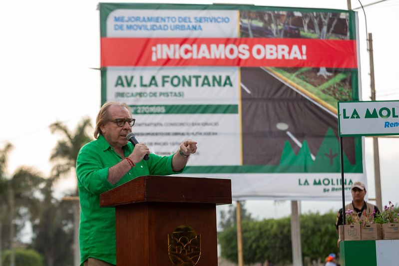 Fotografía publicada por la Municipalidad de La Molina con el comunicado "La Molina continúa renovando pistas y veredas"