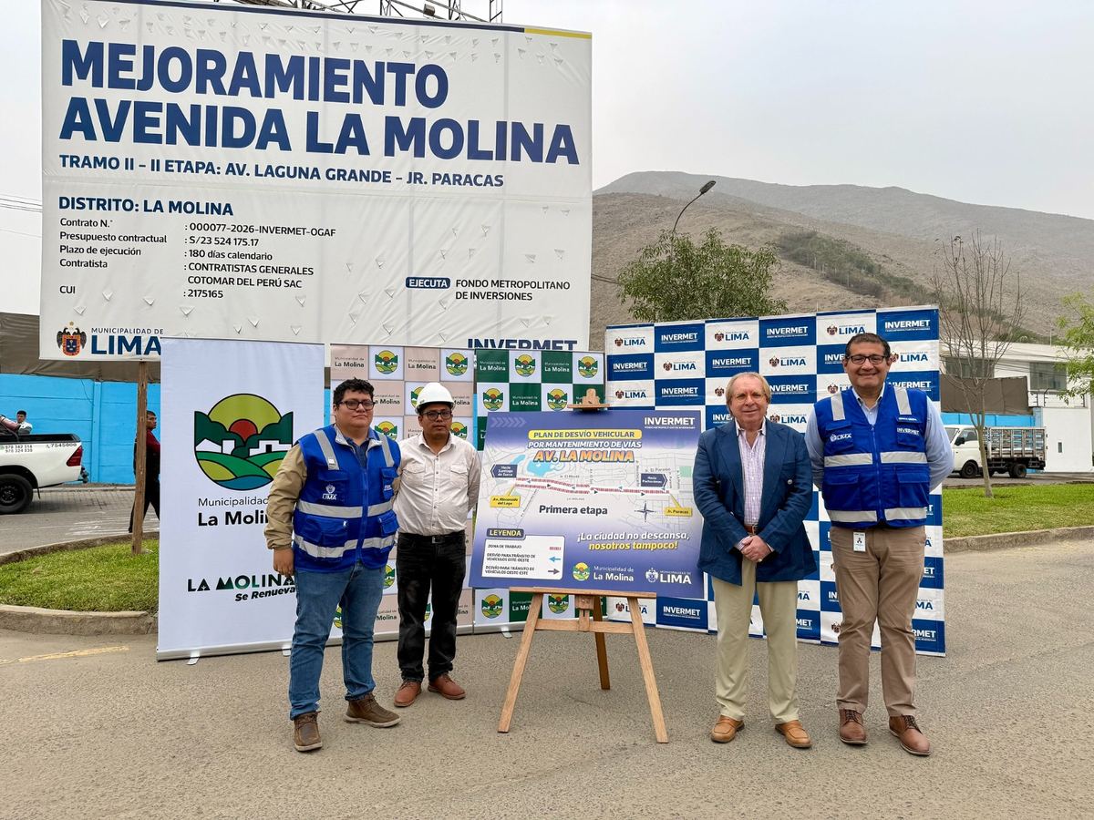 Fotografía publicada por la Municipalidad de La Molina con el comunicado "LA MOLINA INICIA PLAN DE DESVÍO VEHICULAR POR OBRAS DE RECUPERACIÓN INTEGRAL DE "